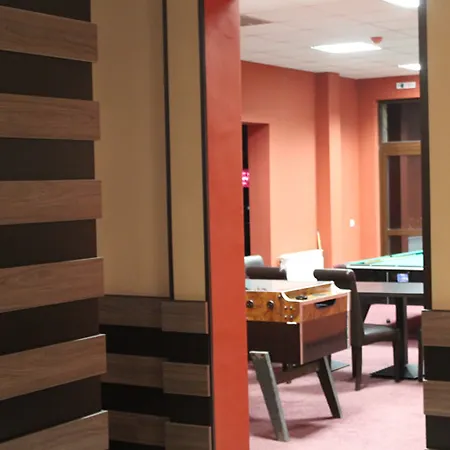 White House Hotel 4*