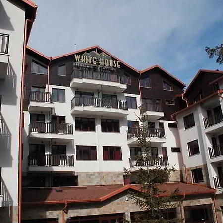 Hotel White House