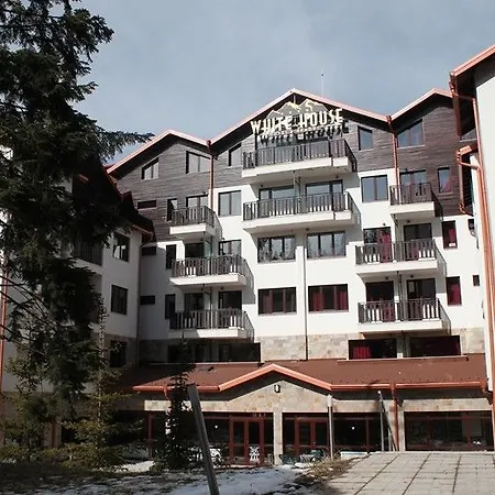 Hotel White House 4*