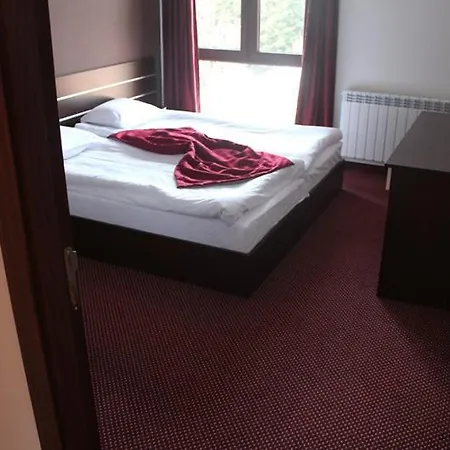 White House Hotel